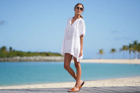 Tenue de plage : 10 indispensables mode à glisser dans sa valise pour les vacances
