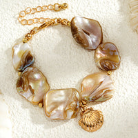 Bracelet blanc coquillage