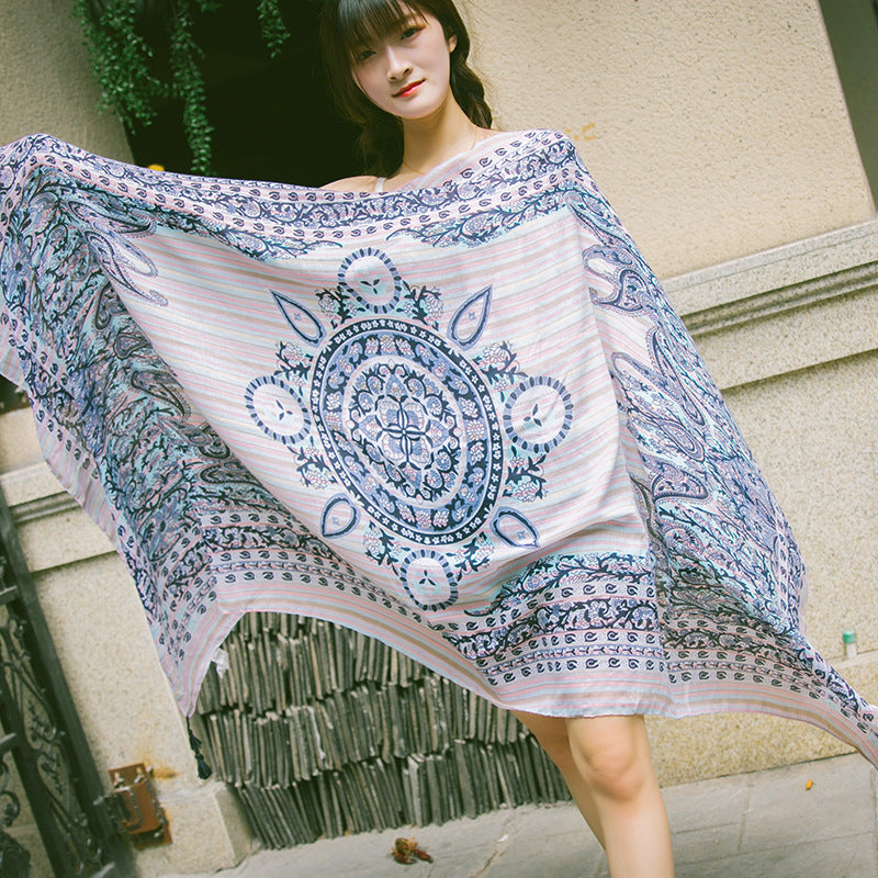 Fringed cotton and linen scarf